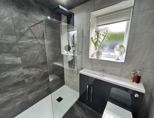 Photo 22- click for photo gallery